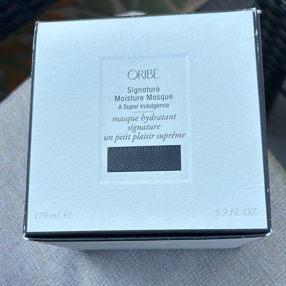 Oribe Signature Moisture Masque - Elegant Black and White